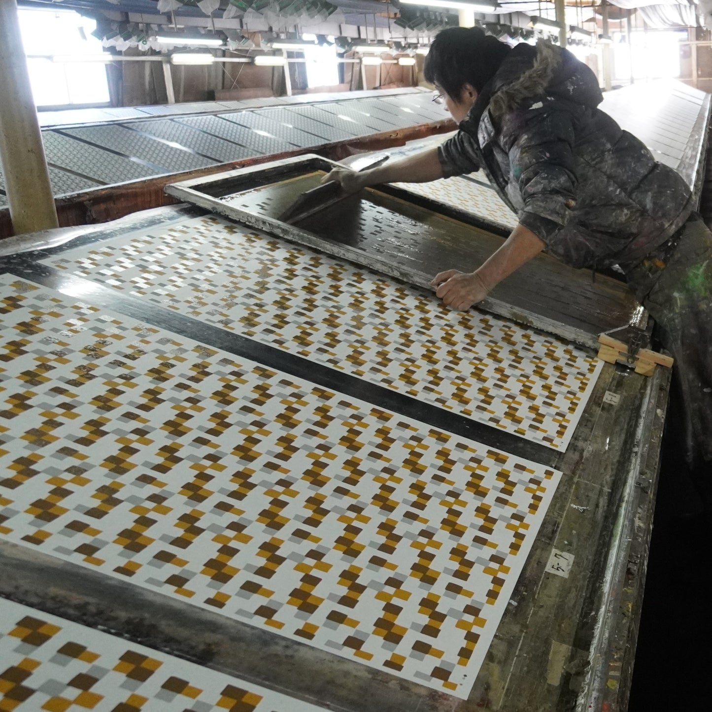 職人仕上げ｜幸せの文様 茶缶 松｜手染め和紙 日本製 茶筒